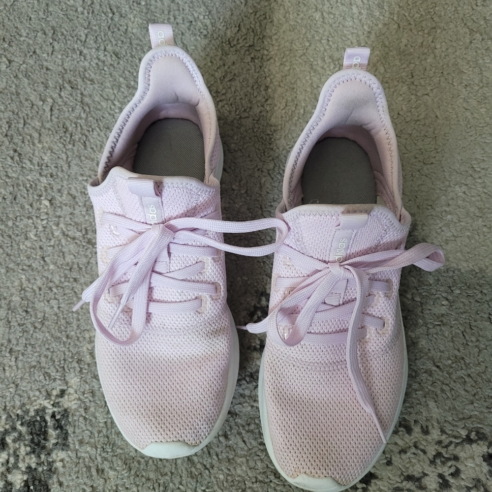 Adidias Cloudfoam Sneakers